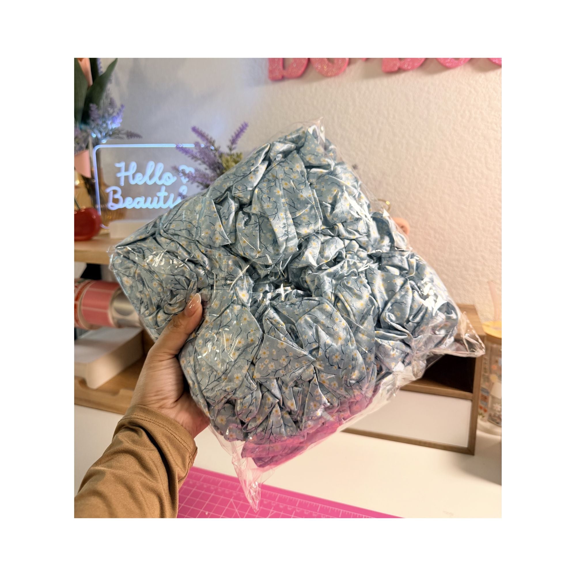 40PCS SATIN LARGE SCRUNCHIES